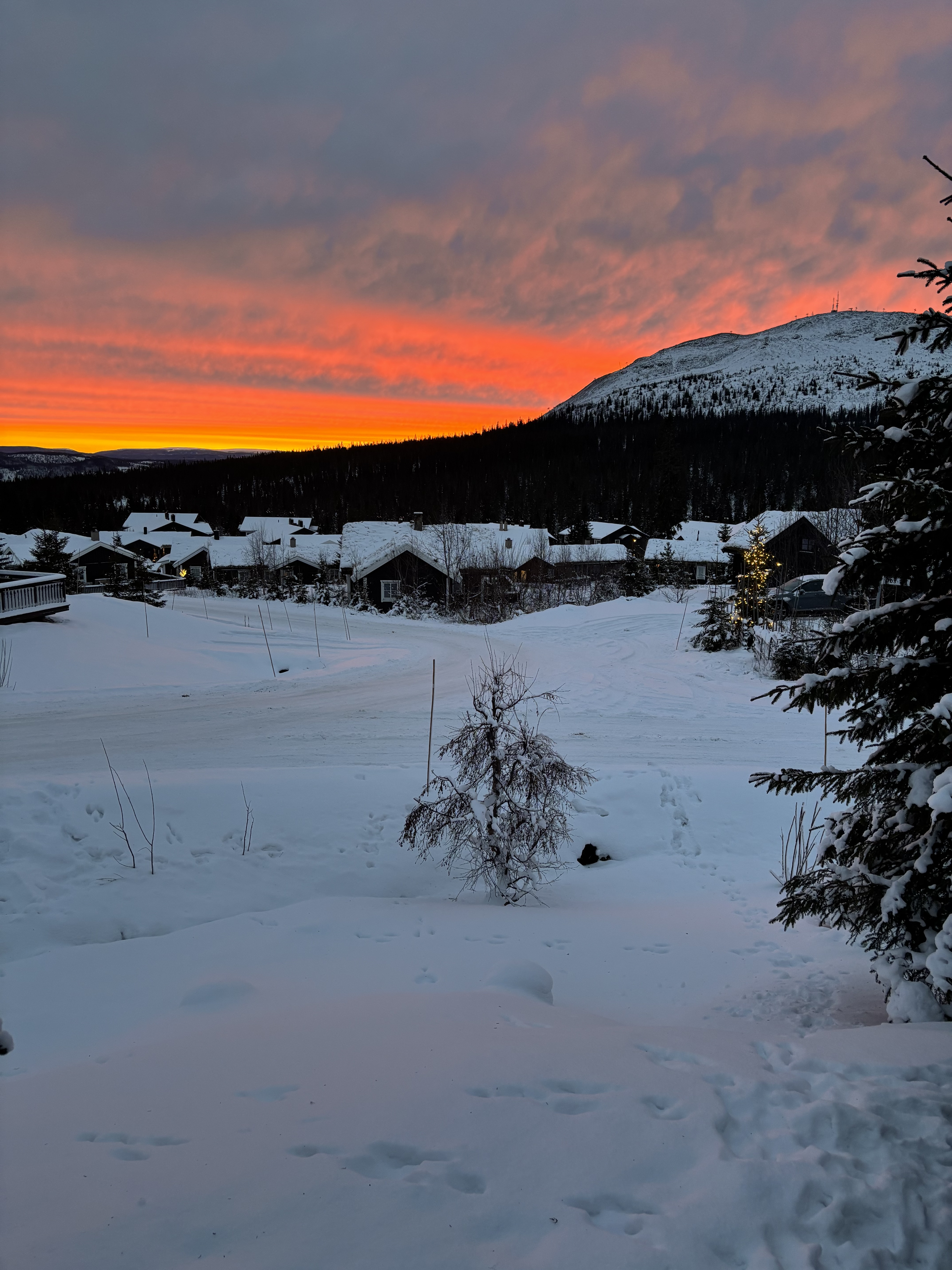 Cabin close to the ski slopes in Fageråsen.